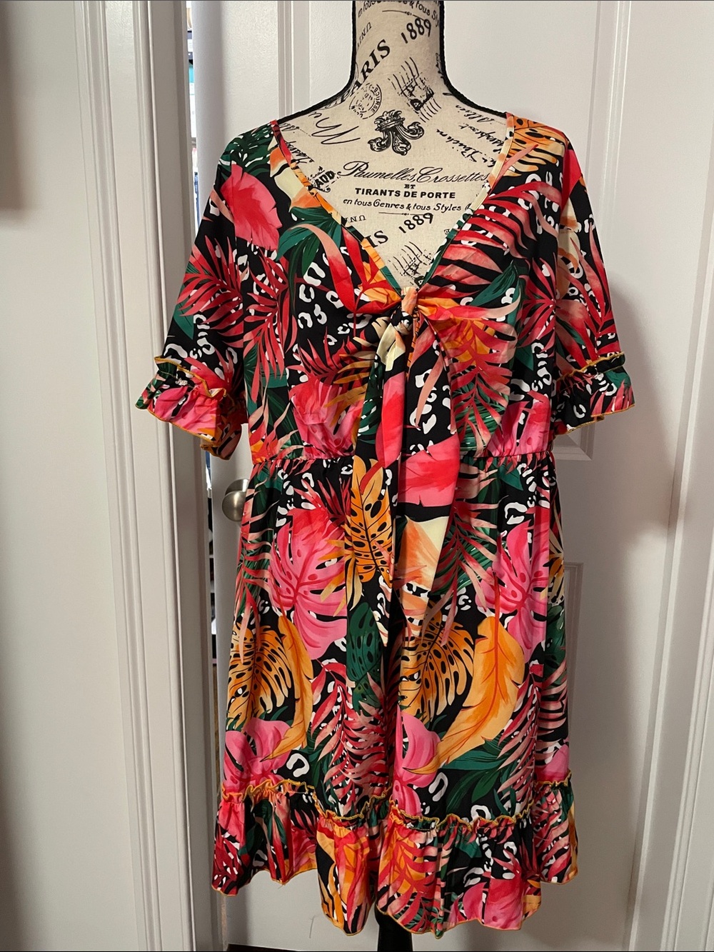 Tropical Tie-Front Mini Dress in Black & Pink NWOT